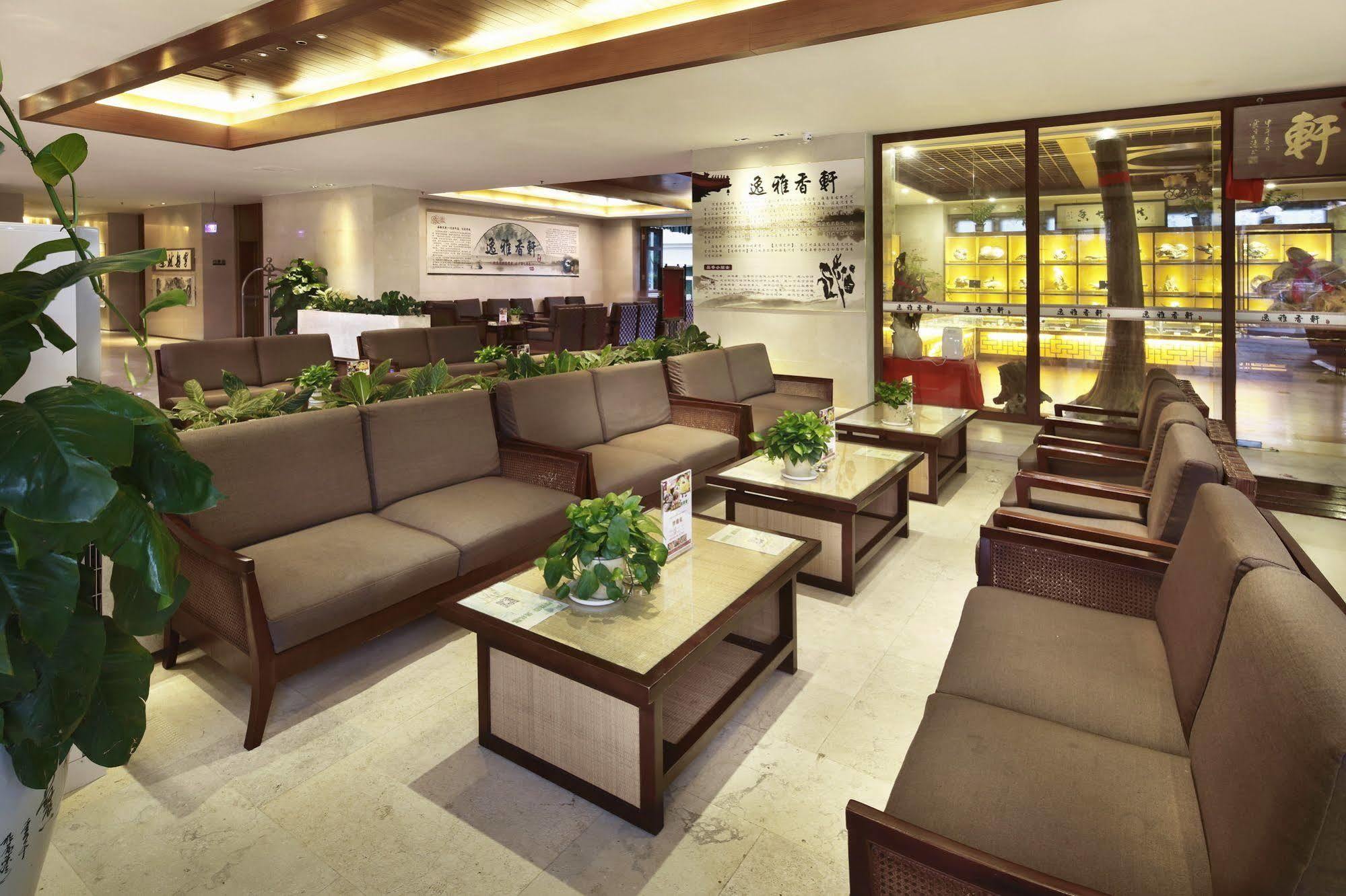 Gentle Grown Sanya Seashore Hotel Buitenkant foto