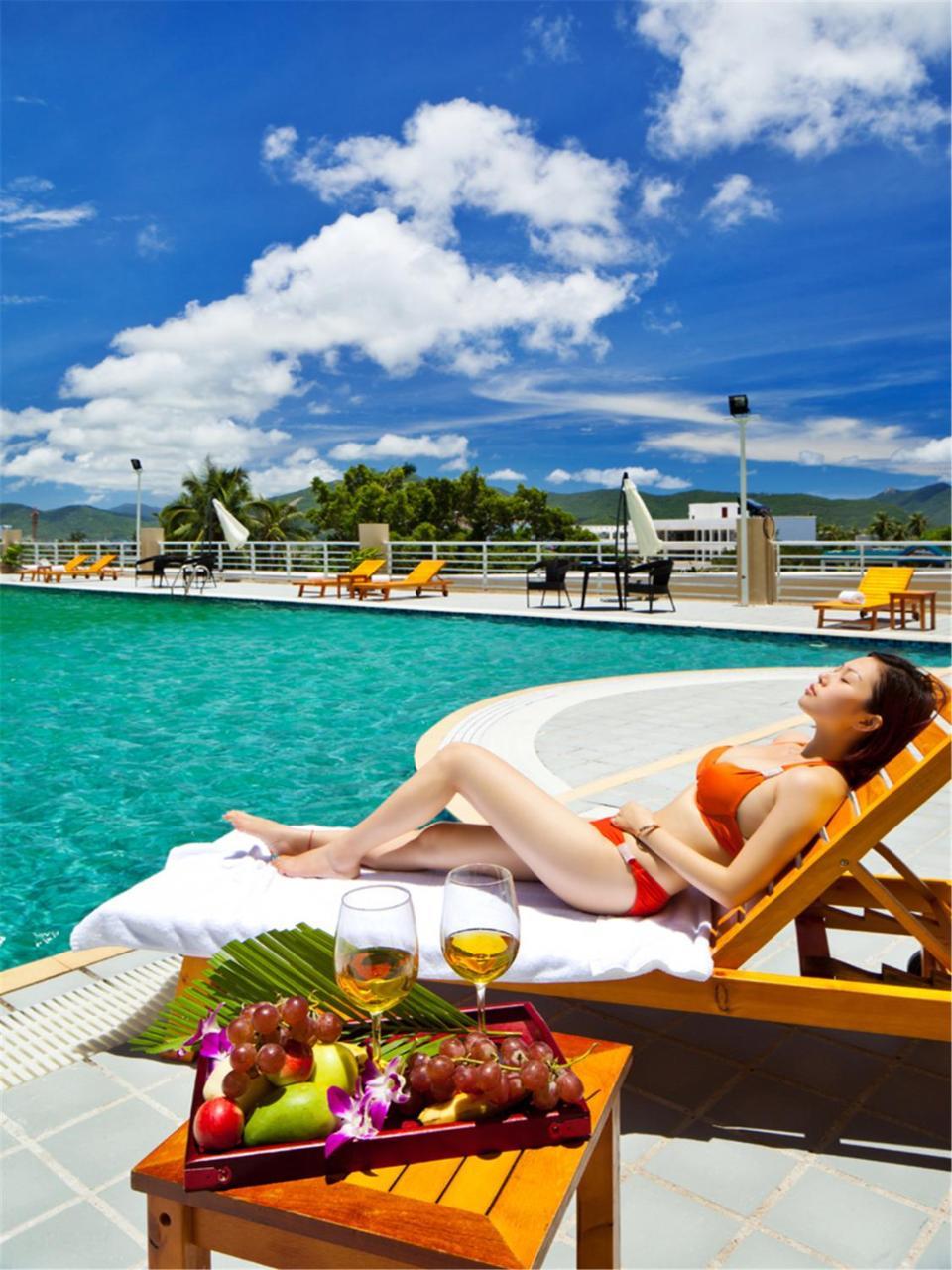 Gentle Grown Sanya Seashore Hotel Buitenkant foto