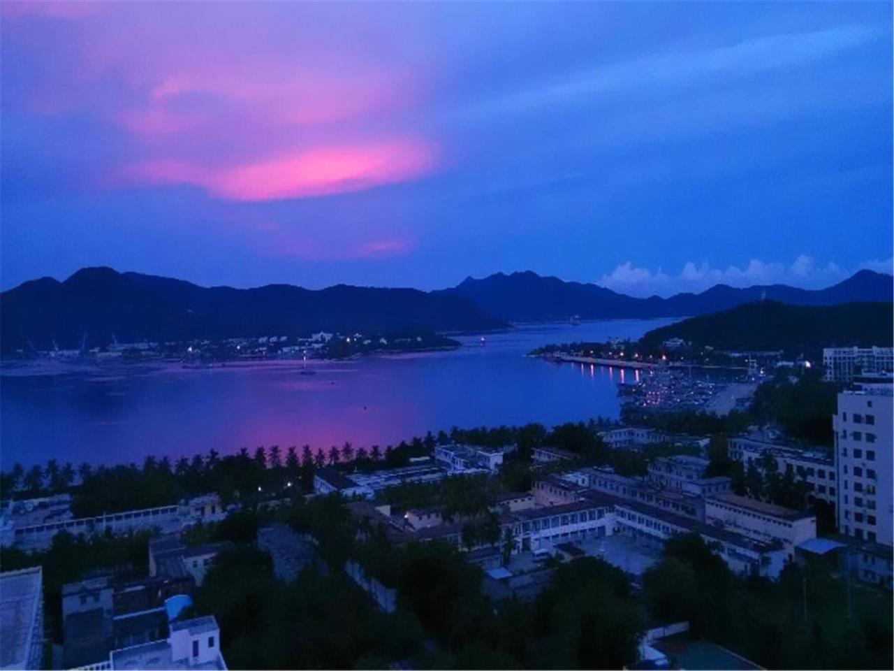 Gentle Grown Sanya Seashore Hotel Buitenkant foto